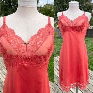 Vintage 70s Vassarette Nylon & Lace Salmon Pink Dyed Midi Slip Dress Size Small